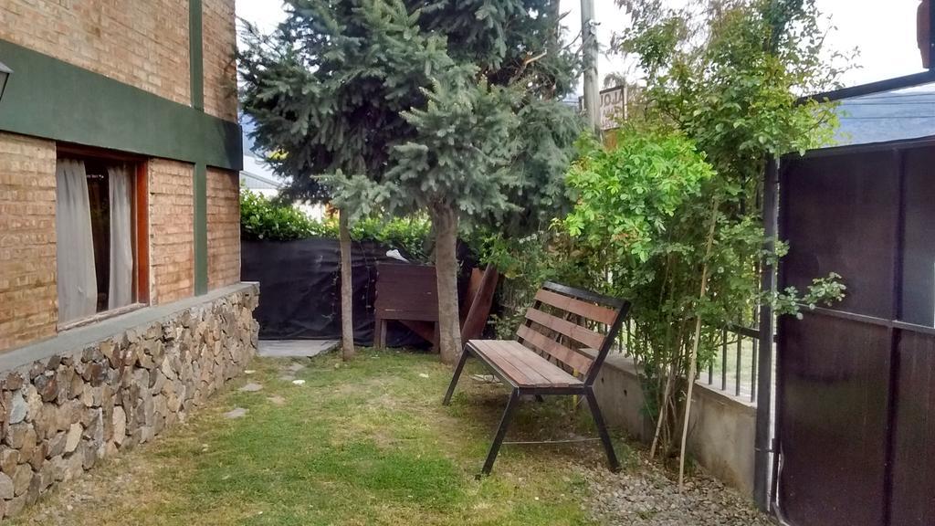 Departamentos Lugar De Descanso El Bolsón Kültér fotó